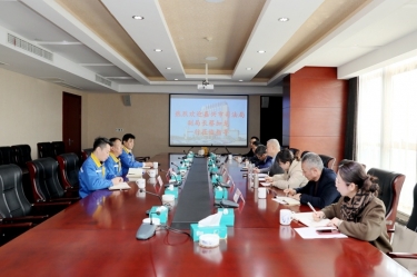 嘉興市司法局黨委委員、副局長蔡加龍一行蒞臨景興紙業(yè)調(diào)研指導