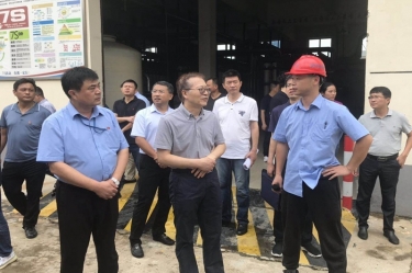 2020年8月5日，時任國家水利部全國節(jié)約用水辦公室副主任熊中才蒞臨景興紙業(yè)調(diào)研企業(yè)用水節(jié)水工作