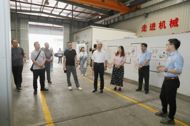 實(shí)地觀(guān)摩促交流 技能賦能助發(fā)展 | 山東省淄博市淄川區(qū)總工會(huì)黨組成員、副主席馮進(jìn)明一行蒞臨景興紙業(yè)調(diào)研交流